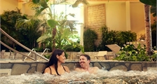 Whirlpool in Center Parcs Terhills Resort